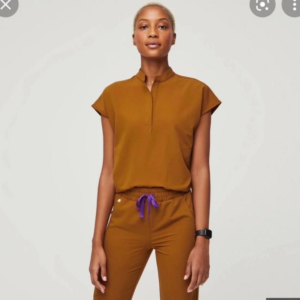 FIGS Rafaela Atlantic Fall Scrub Top, Small NWT - Sold Out Color